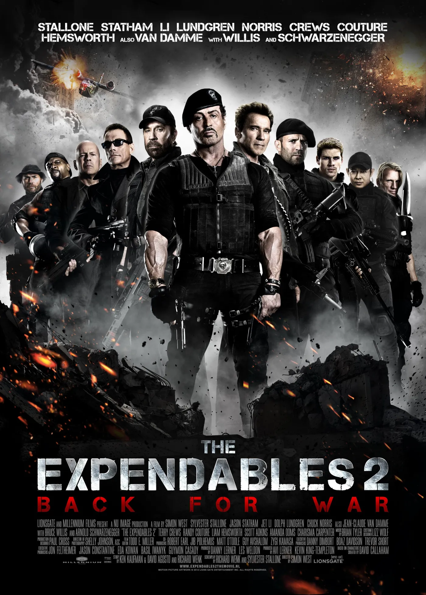 Cage, Eastwood, Ford i Snipes w "Niezniszczalnych 3"?