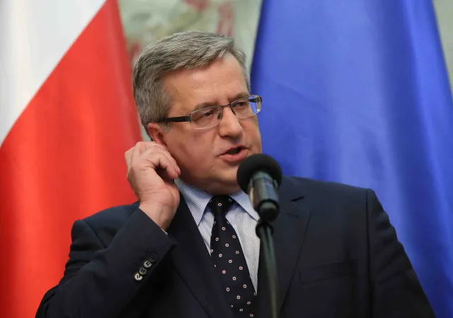 Prorodzinne pomysły Komorowskiego do konsultacji. Będą zmiany w urlopach rodzicielskich?