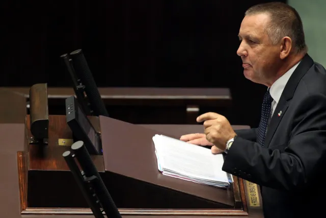Banaś: Utworzenie KAS zwiększy efektywność służb skarbowych [WYWIAD]