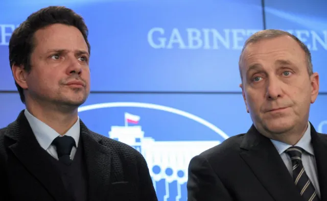 Schetyna: Zwycięstwo Macrona to szansa na reset w relacjach polsko-francuskich