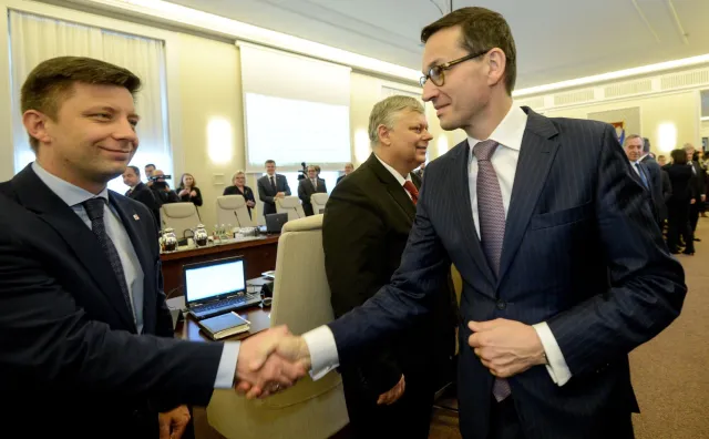Dworczyk: W sprawie imigracji UE i historia przyznają nam rację