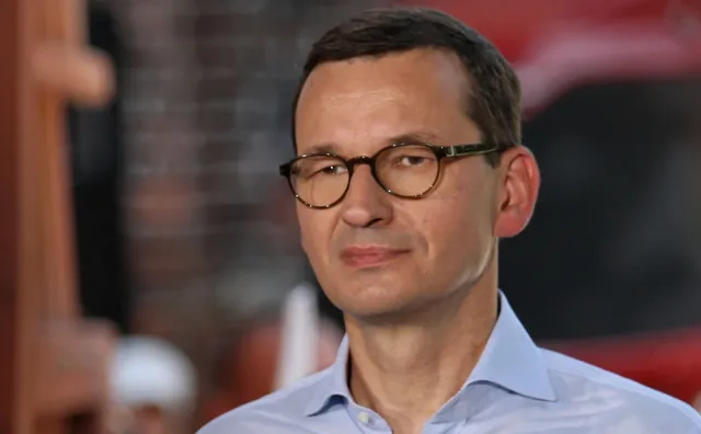 Premier o protestach: Wynikają z nieporozumienia. Konstytucja nie jest łamana