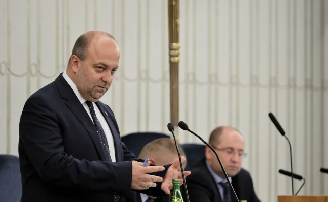 Piebiak o decyzji ws. KRS: Nie zawsze należy ślepo dawać wiarę sędziom. Działając w grupie nie są wolni od odruchów stadnych [WYWIAD]