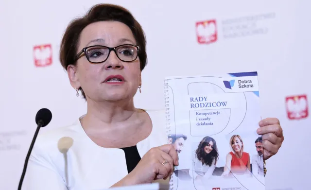 PO zapowiada wniosek o odwołanie Zalewskiej. "Problemy polskiej szkoły będą się piętrzyć"