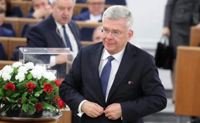 Stanisław Karczewski do pensji marszałka Senatu dorabiał biorąc dyżury w szpitalu? Koalicja Obywatelska zapowiada interwencję