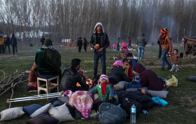 Turcja otwiera wrota migrantom. Miliony uchodźców z Syrii stały się poważnym problemem dla władz w Ankarze