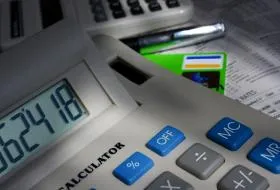Rozliczenie PIT 2010: MF apeluje o ostrożność przy wypełnianiu elektronicznych formularzy