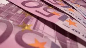 Od początku roku euro staniało o 27 gr