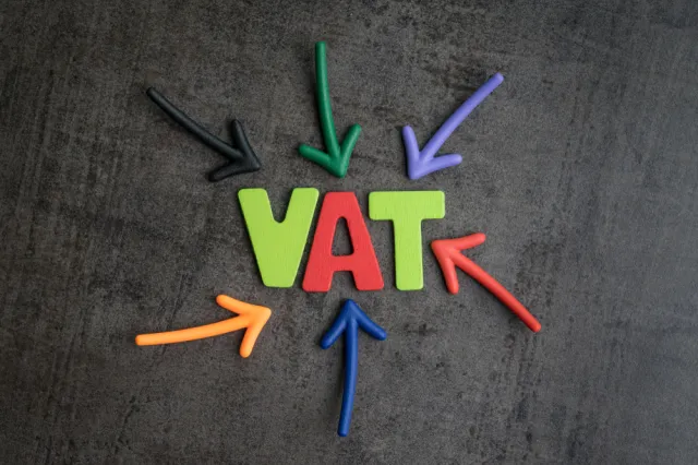 SLIM VAT, czyli miało być prościej, a jest zamieszanie. Rabaty i zwroty zmorą dla księgowych