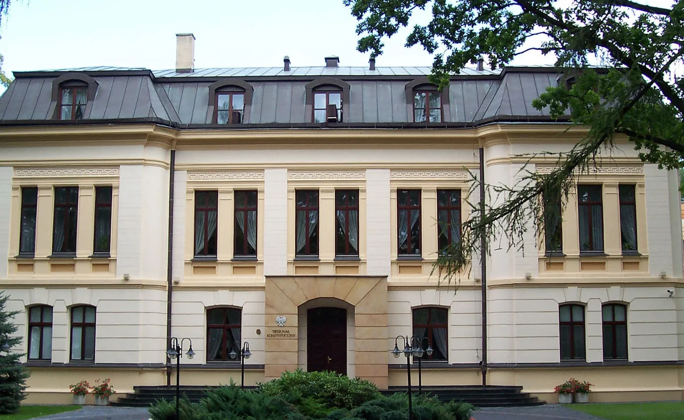 Zwrot w sprawie wyboru sędziów do Trybunału Konstytucyjnego