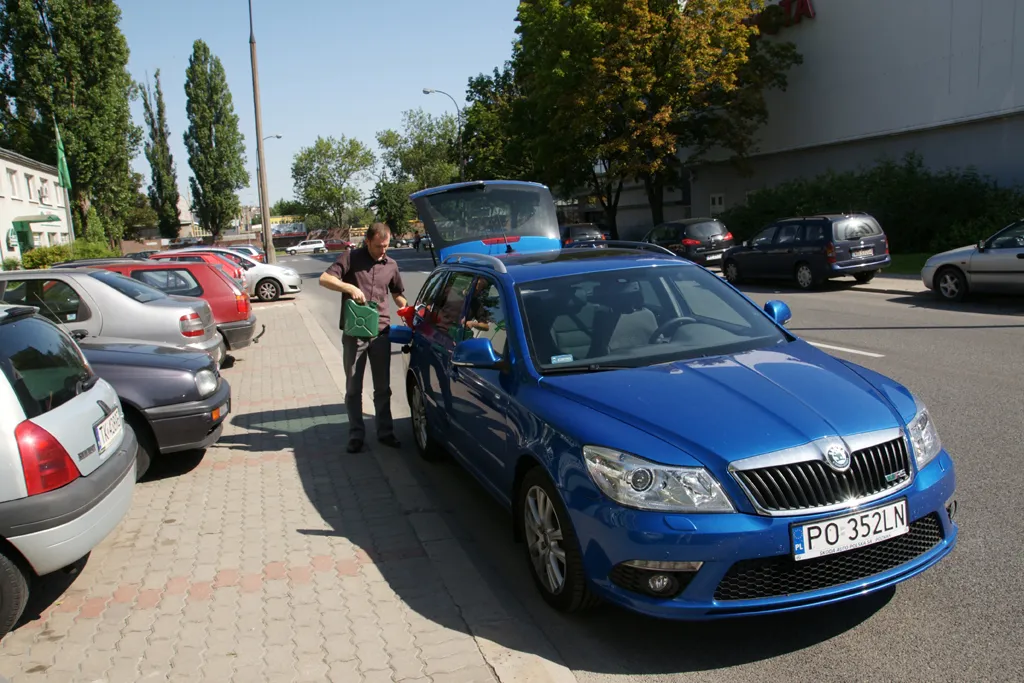 auto, samochód, paliwo