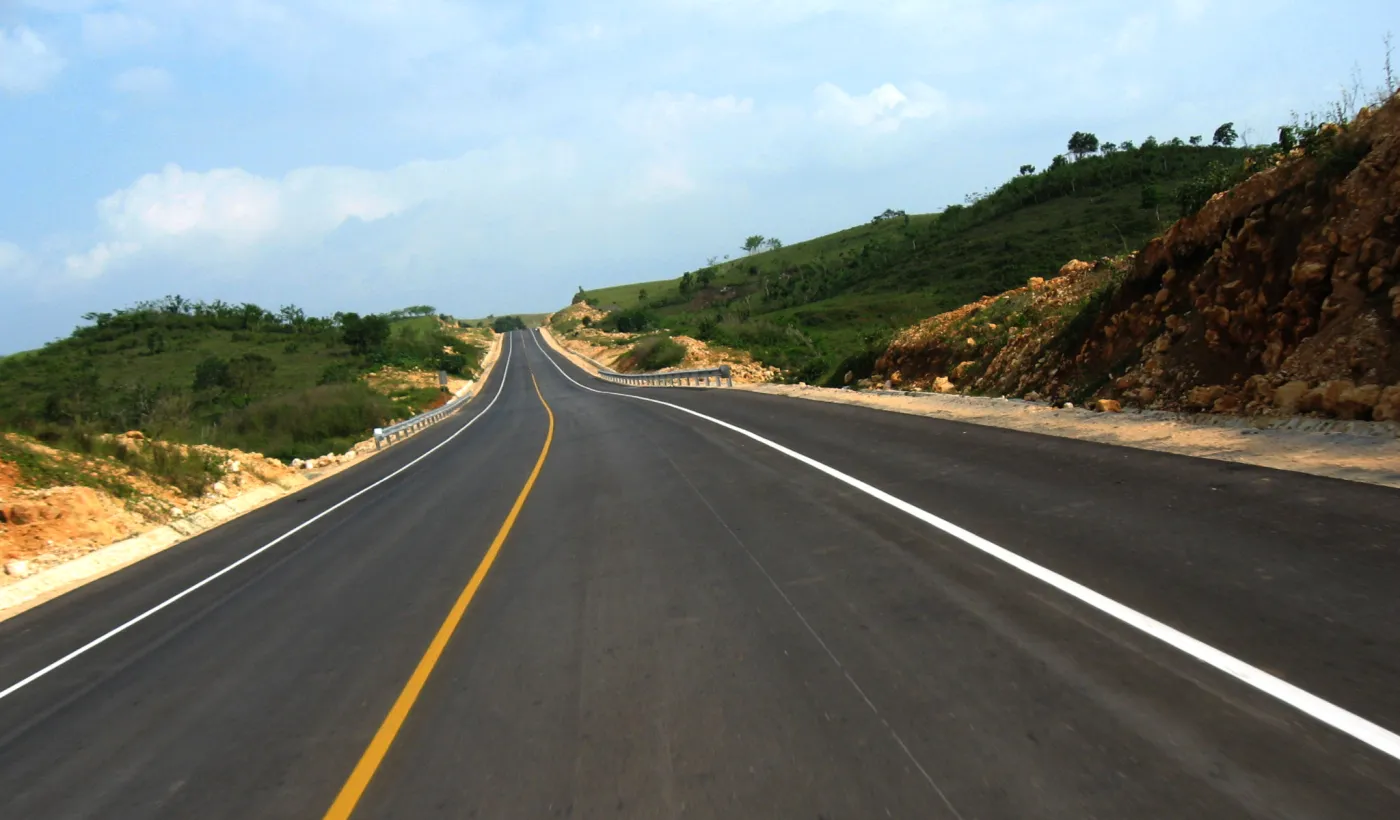 "W budowie jest 221,9 km autostrad"