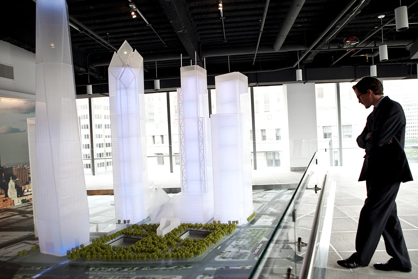990262-wtc7.jpg