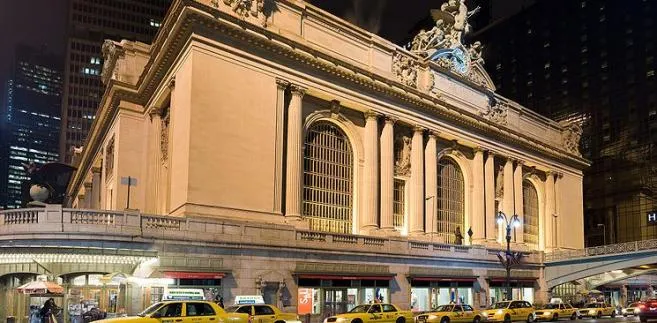 858305-ny.jpg