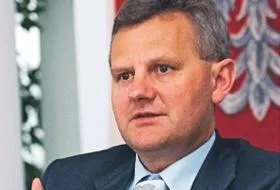 Grad: trzy firmy prosiły o przedłużenie terminu dotyczącego prywatyzacji Lotosu