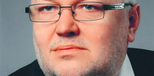Szef placówki oświatowej musi być wybrany zgodnie z procedurą