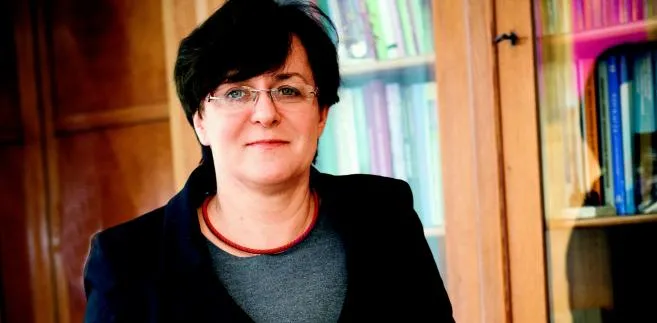Kluzik-Rostkowska: Karta Nauczyciela na razie zostaje