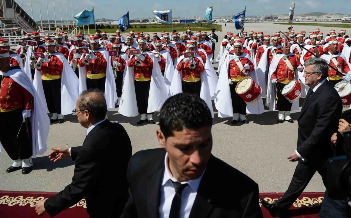 Tunis: Wiele tysięcy osób maszeruje przeciwko terroryzmowi