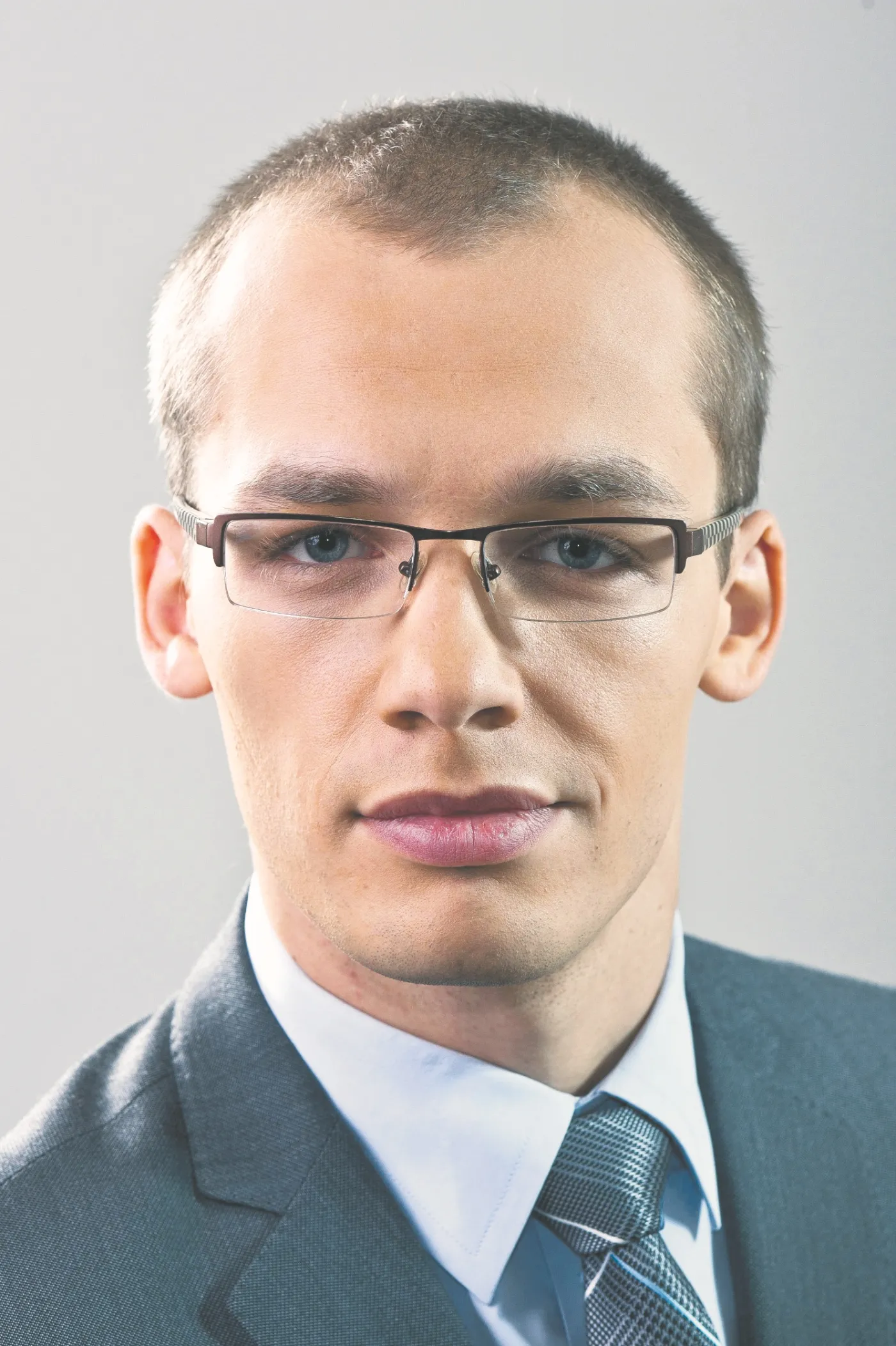 1917406-.jpg