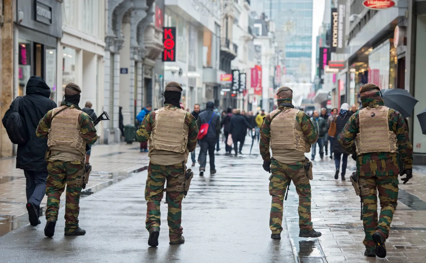 Belgia: Mimo wielu apeli, władze ignorowały sytuację w Molenbeek. "Trzeba to zmienić"