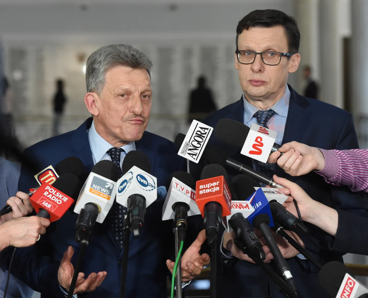 Ast: Orzeczenie TK będzie nieważne. Sprawę powinno badać 13 sędziów