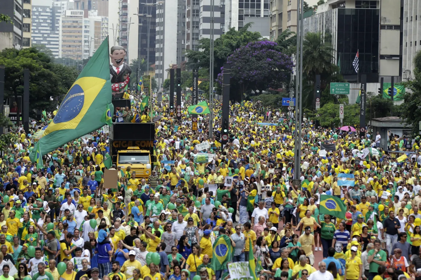 Manifestacje w Sao Paulo w Brazylii