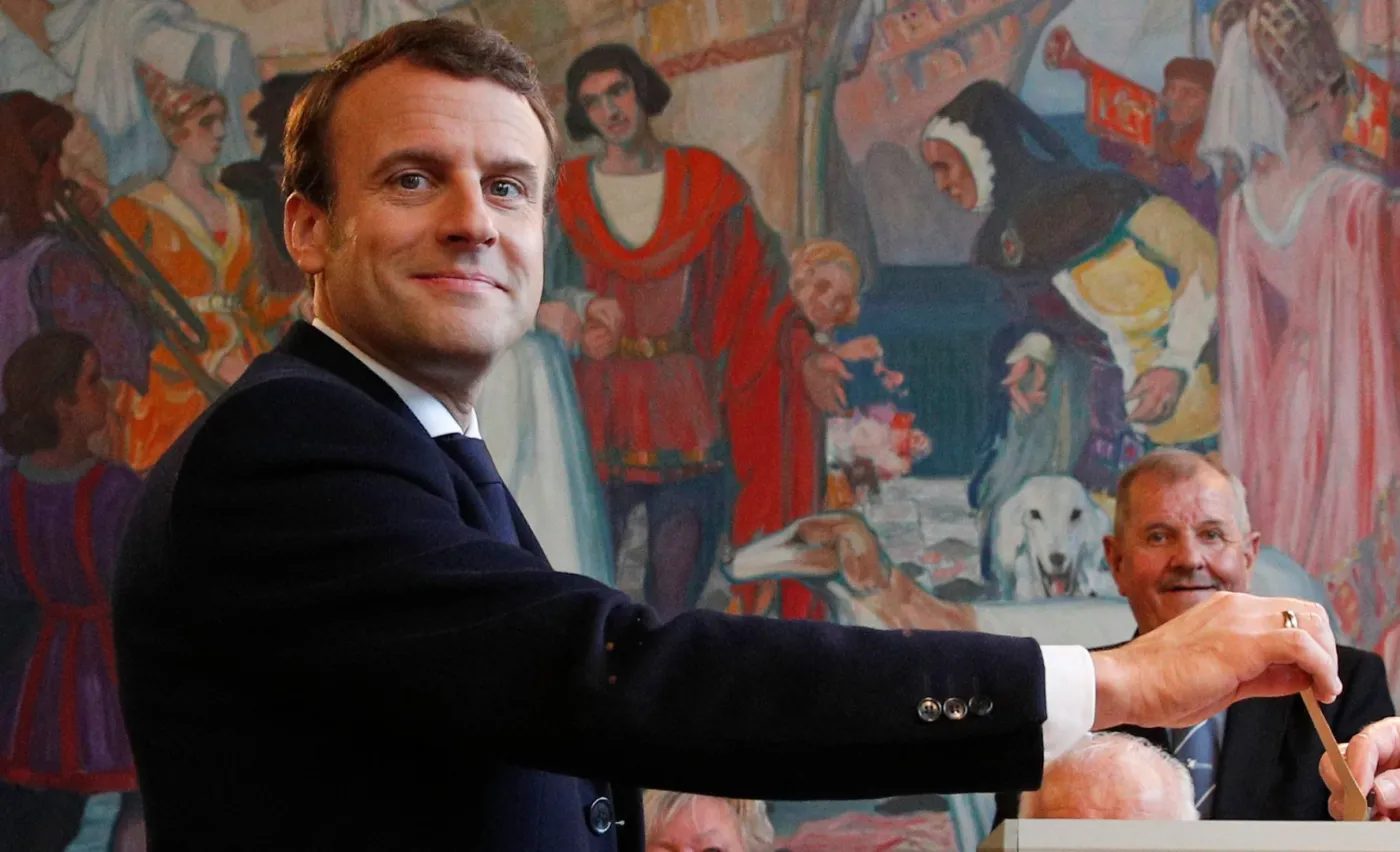 Francja: Dla socjalliberalnego Macrona wyzwaniem będzie gospodarka