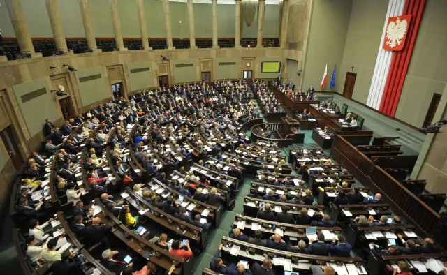 Nieoficjalnie: Poprawki do projektu ustawy o SN w drugim czytaniu w Sejmie