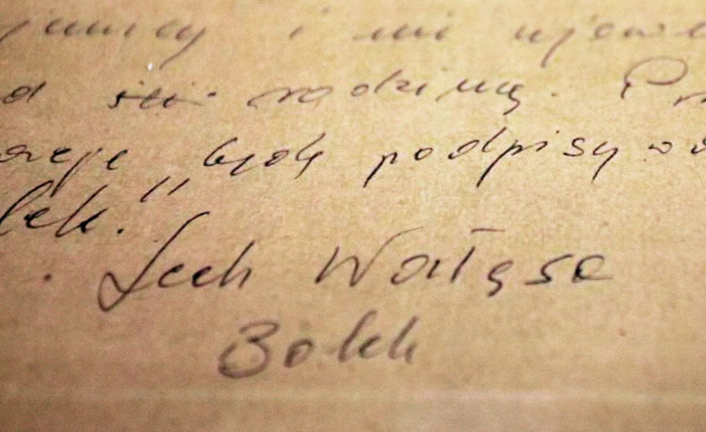 Prezes IPN: Nie zamierzamy usuwać Lecha Wałęsy z historii. Dla Polaków był symbolem Solidarności