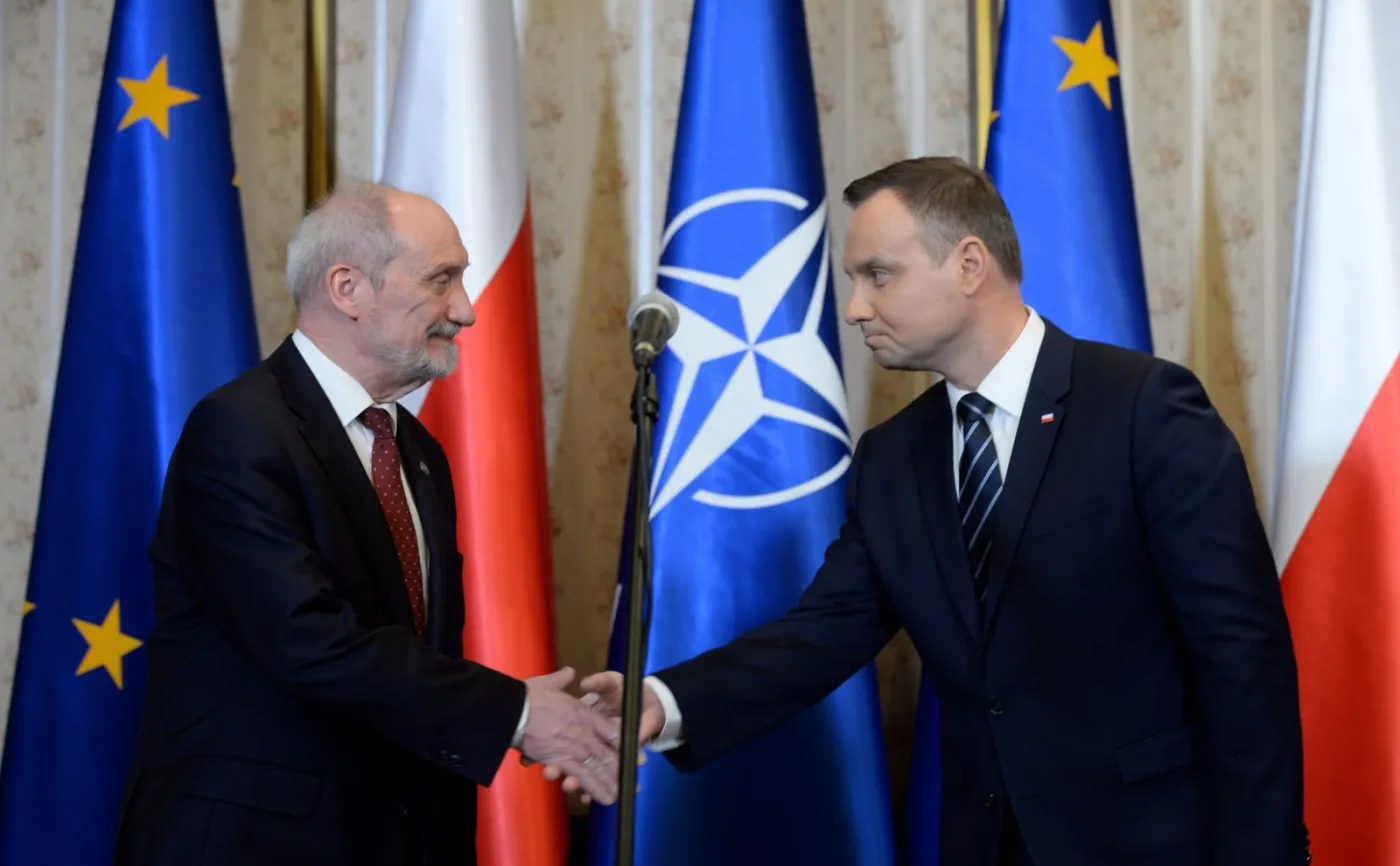 Głowa państwa słaba wojskiem. Andrzej Duda ma najmniejszy z ostatnich prezydentów wpływ na armię