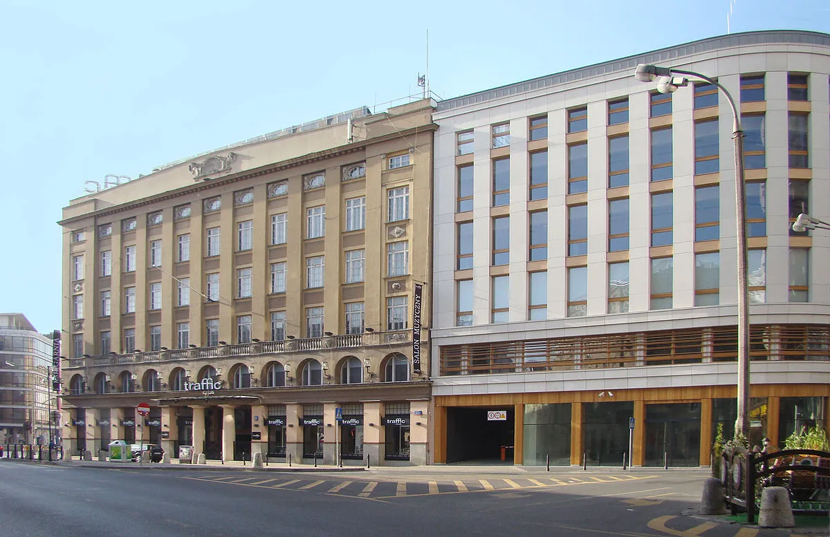 Warszawa wczoraj i dziś [ZOBACZ]