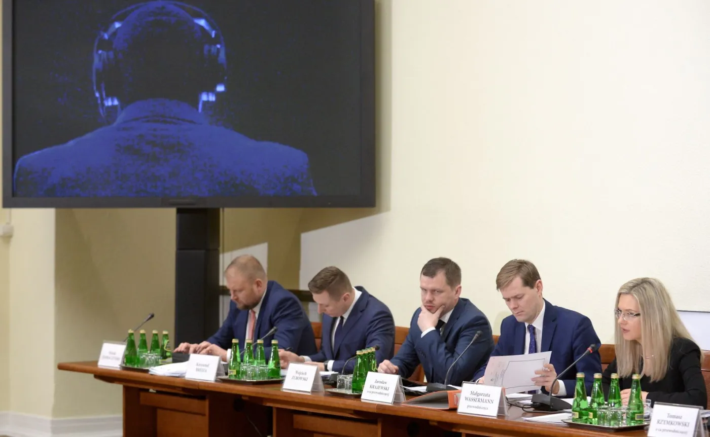 Funkcjonariusz ABW: Prokuratura narzucała nam sposób działania ws. Amber Gold