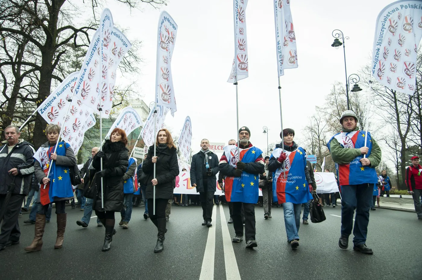 ZNP: Ponad 5 tysięcy nauczycieli ma w sobotę protestować pod MEN