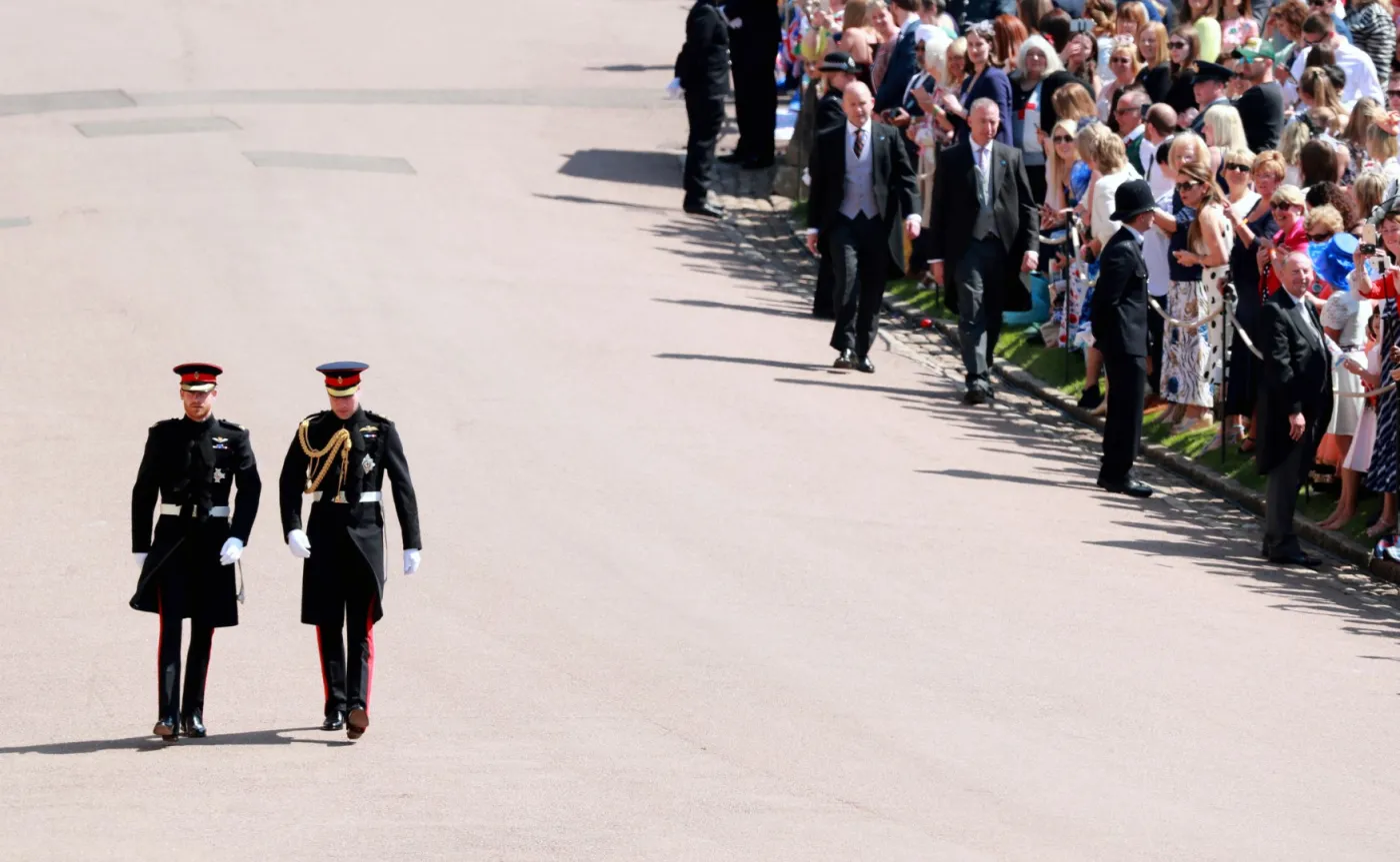 Ekspert od etykiety: Harry i Meghan pokazują inny styl monarchii