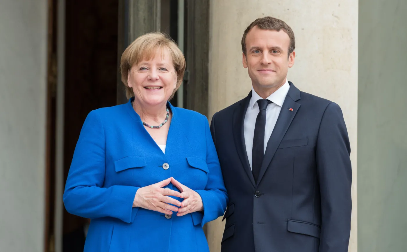 Merkel i Macron: żadnych eksperymentów! [OPINIA]