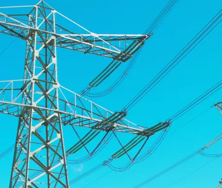 Prezes URE: Im mniejszy ruch cen energii dla gospodarstw domowych, tym większy w innych grupach