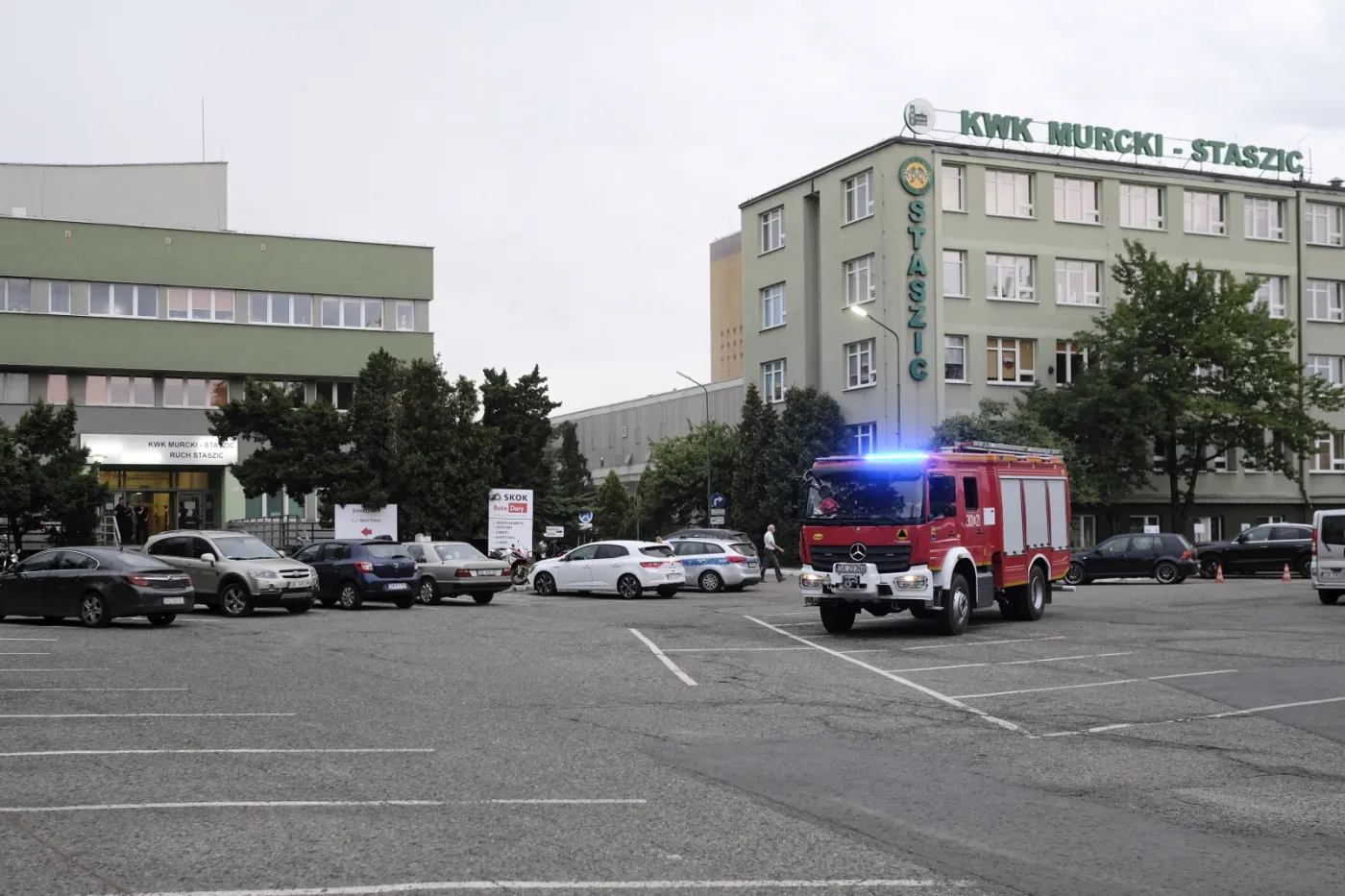 Wstrząs w kopalni Murcki-Staszic: Trzej górnicy nie żyją, jeden jest nieprzytomn