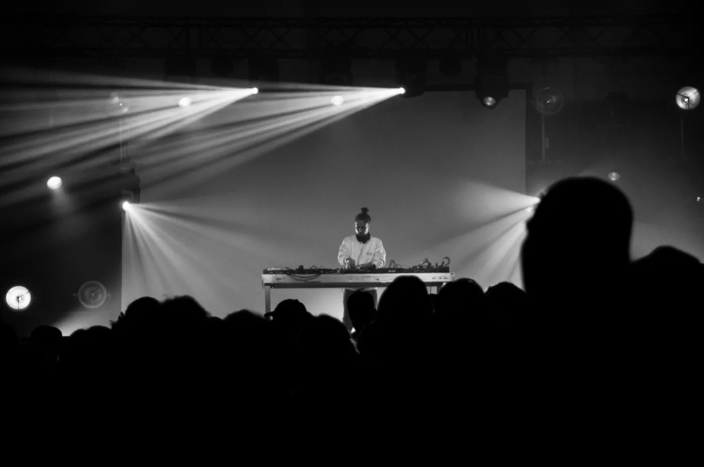 4284804-dr.jpg