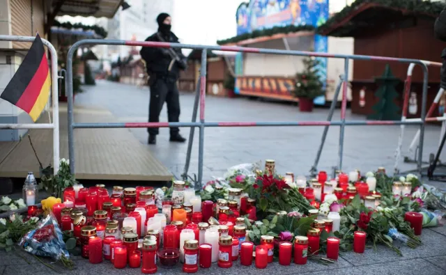 Tunezyjczyk poszukiwany w związku z zamachem w Berlinie używał sześciu różnych nazwisk