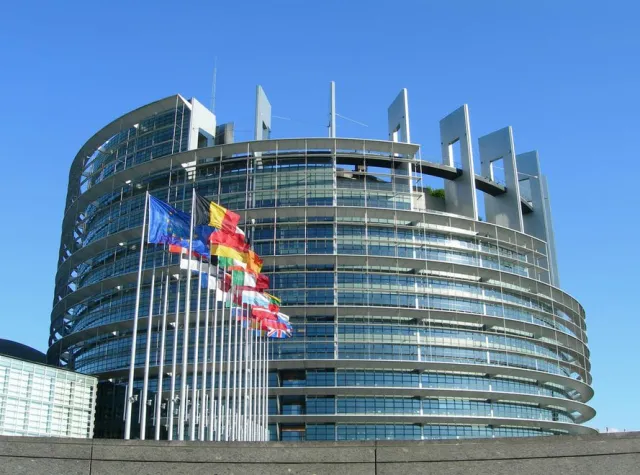 Debata o Polsce w Parlamencie Europejskim jednak we wtorek, a nie w środę. Poprosiła o to Szydło