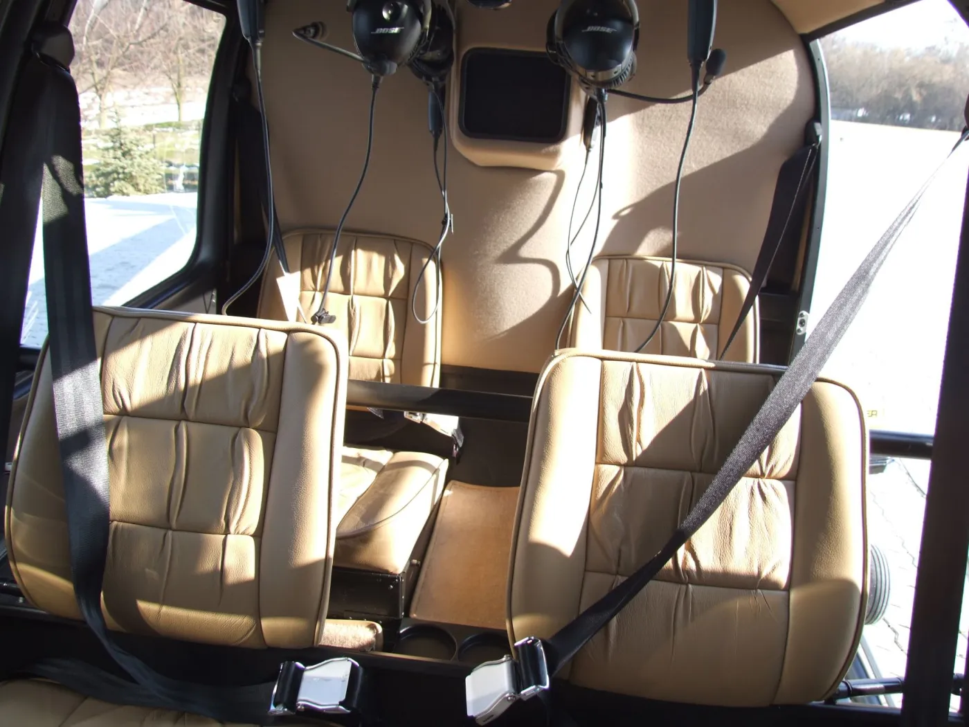 r44_330758.jpg