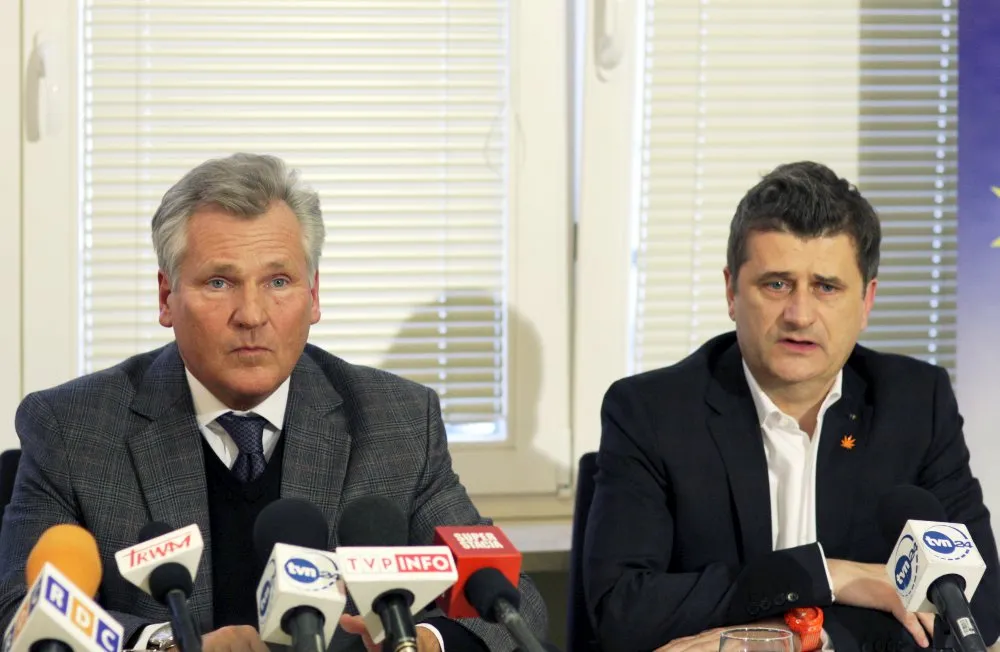 Kwaśniewski: "Nie ma nic zdrożnego w dzieleniu się wiedzą". Pracuje dla człowieka Janukowycza