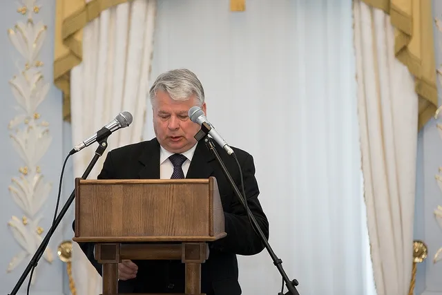 Borusewicz: "Robi się coraz groźniej". Sytuacja na Ukrainie zagraża interesom Polski