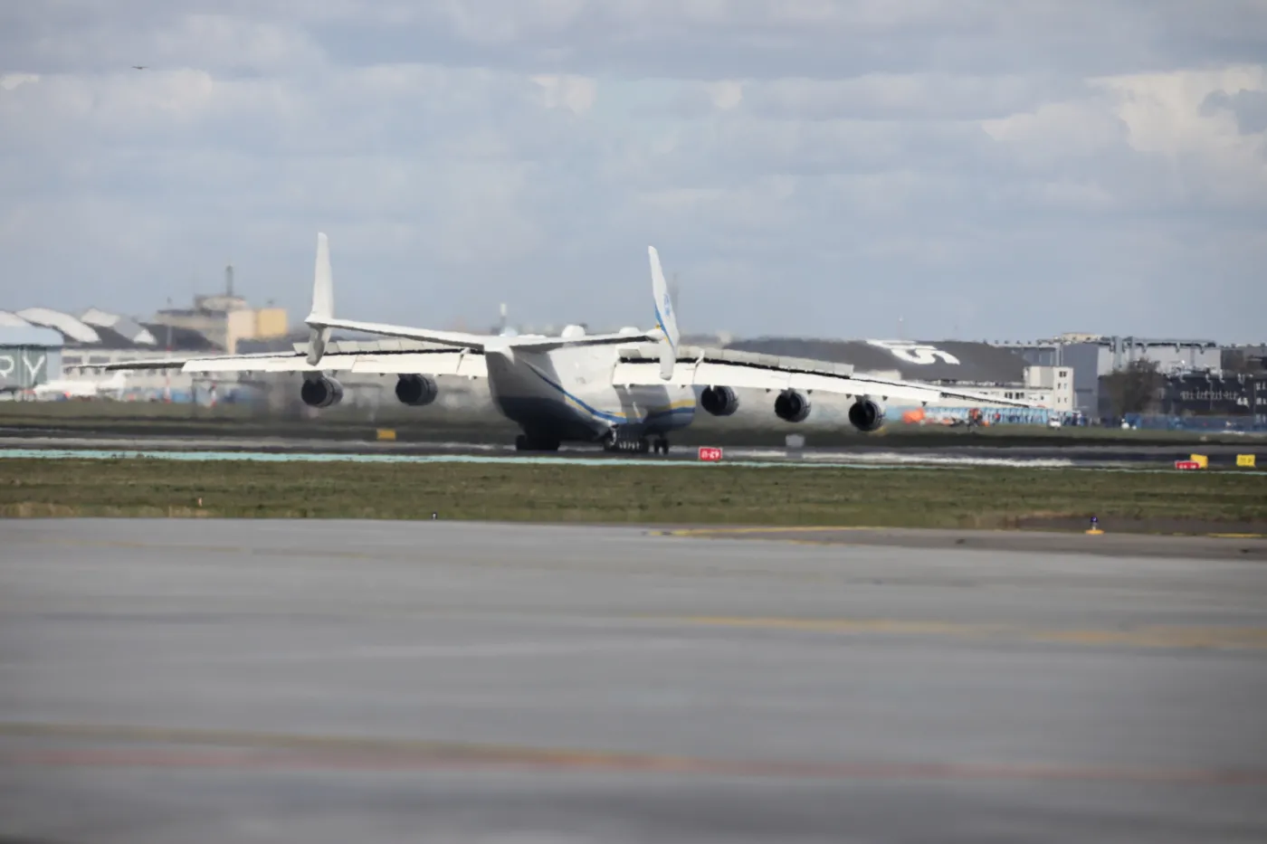 4501408-.jpg