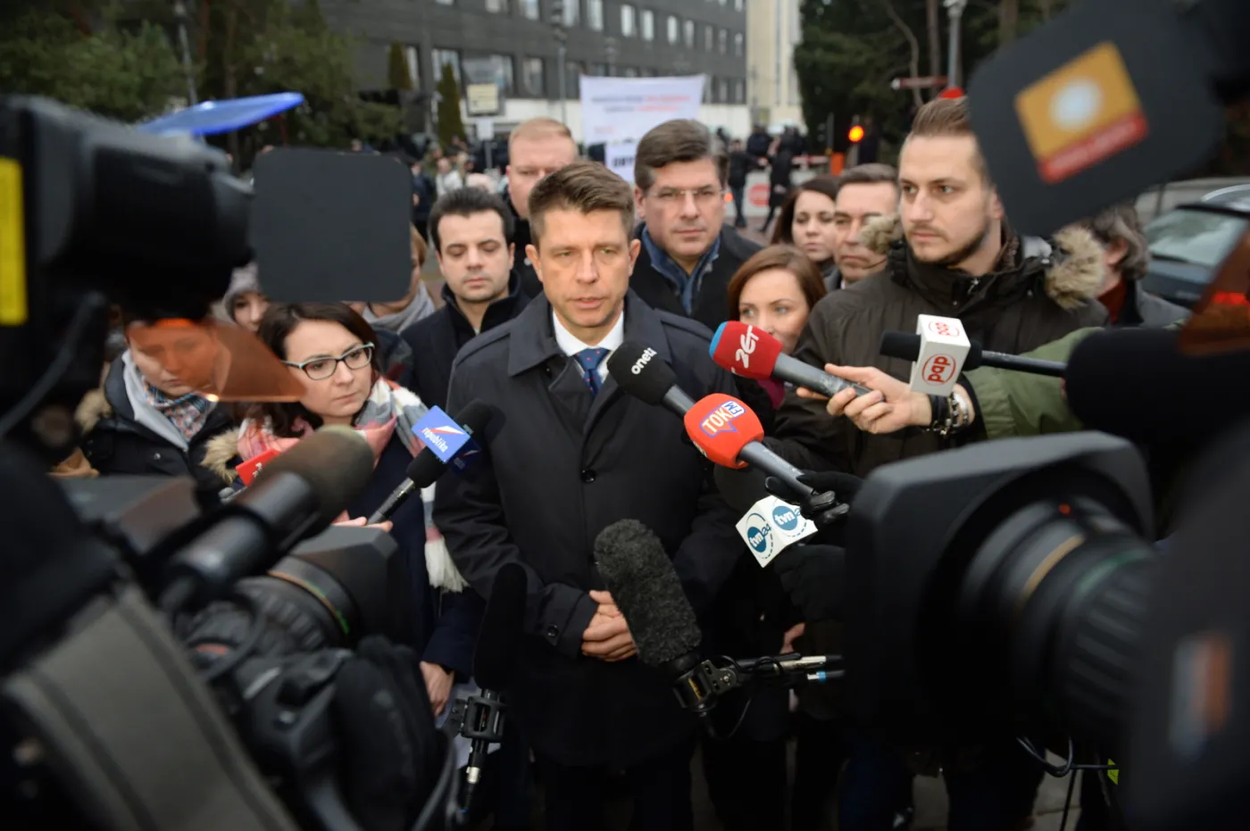 Petru: mogą być niezbędne przedterminowe wybory