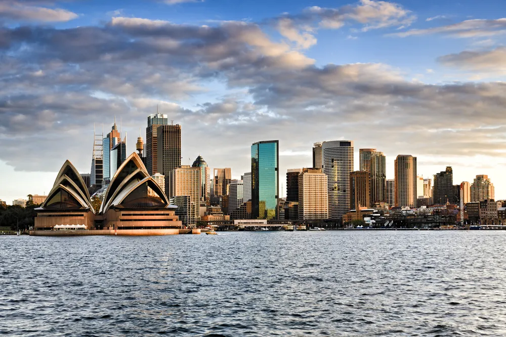 W Sydney rekordowy dobowy bilans zakażeń Covid-19