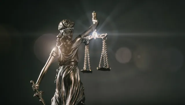Częściowe uzasadnienia: Patent na kłopoty, a nie przyspieszenie postępowania