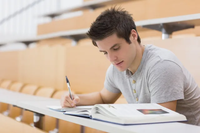 Czy student może skarżyć się na swojego wykładowcę [OPINIA]