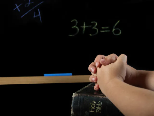 Wycofanie nauki religii w szkołach? Jest to skomplikowane z prawnego punktu widzenia