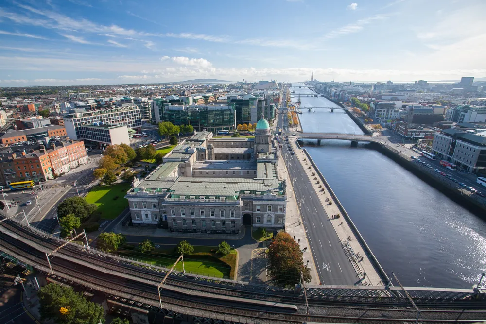 Atak nożownika w Dublinie. Są ranni